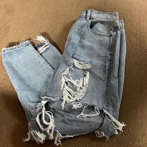 American Eagle ripped mom jeans